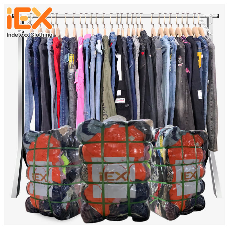 Vaqueros Largos Infantiles Usados: Serían ideales para sus niños.