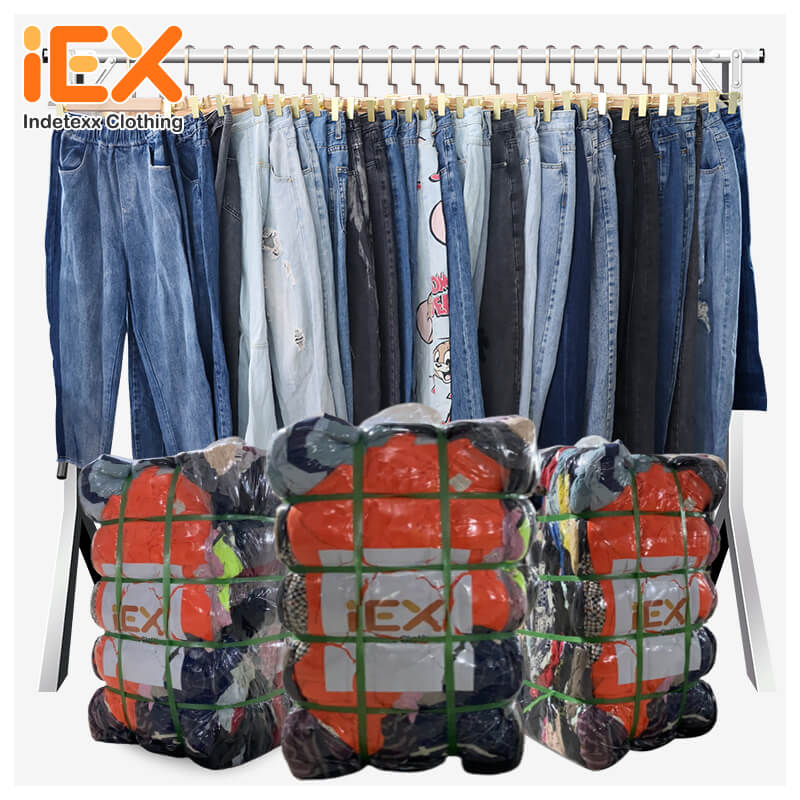 Jeans de Moda de Segunda Mano: Versatilidad y Estilo Sostenible