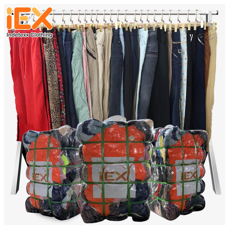 Pantalones De Algodón De Señora Usados: Encuentra Tu Par Perfecto.