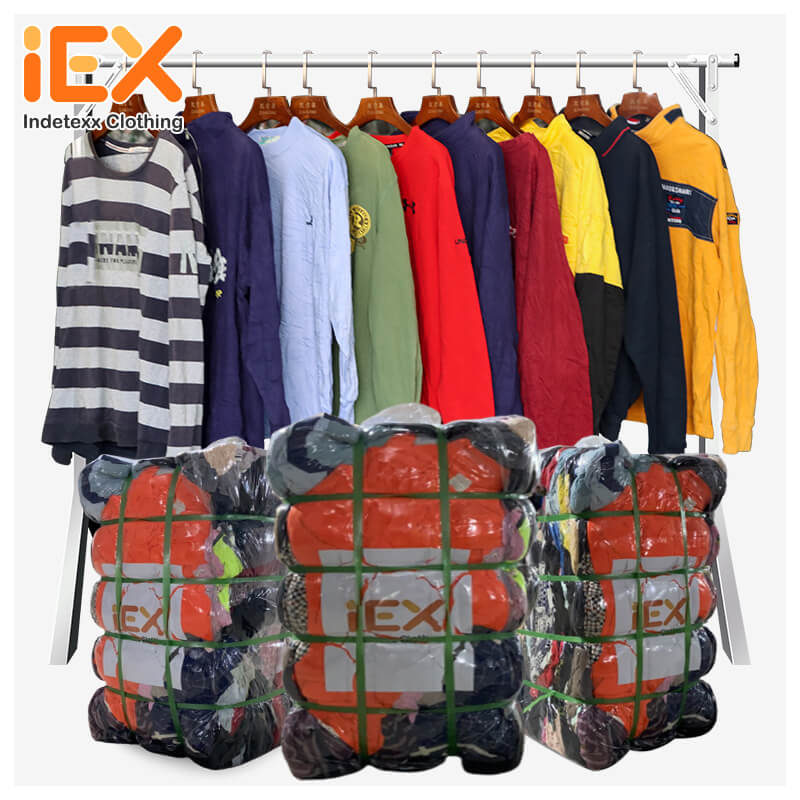 Camisetas De Hombre De Segunda Mano L/s: Cómoda, bonita y práctica.