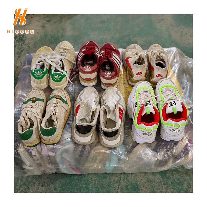 Zapatos De Marca Usados: Una Opción Económica y de Estilo