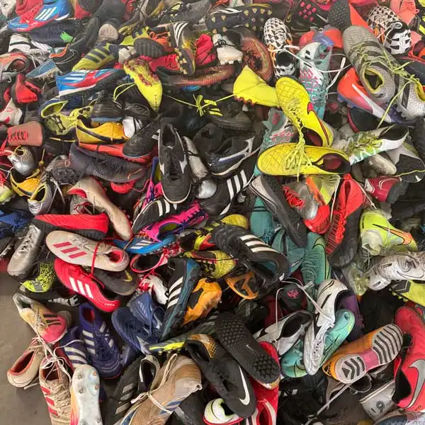 Zapatos de marca usados al por mayor 7 1.webp