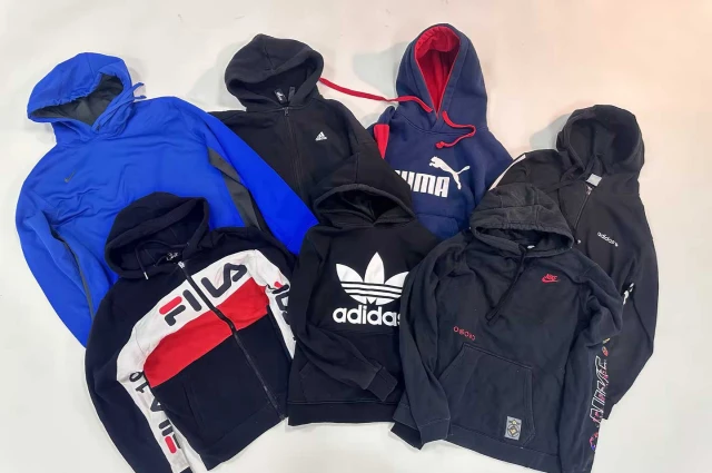 Cómo Maximizar las Ganancias de la Ropa de Marca de Segunda Mano al por Mayor en 2025