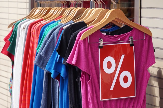 Ropa de Liquidación Guía Profesional para Comprar al por Mayor y Escalar tu Negocio