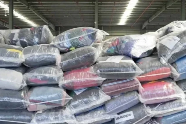 ¿Cuánto cuesta una paca de ropa americana usada