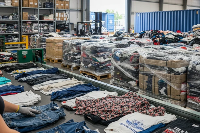 Errores Comunes al Comprar Ropa Usada (3)