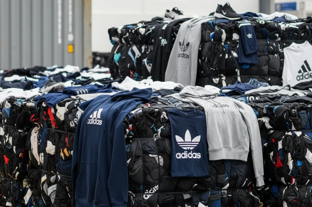 Cómo Comprar Nike y Adidas al Por Mayor para Importadores